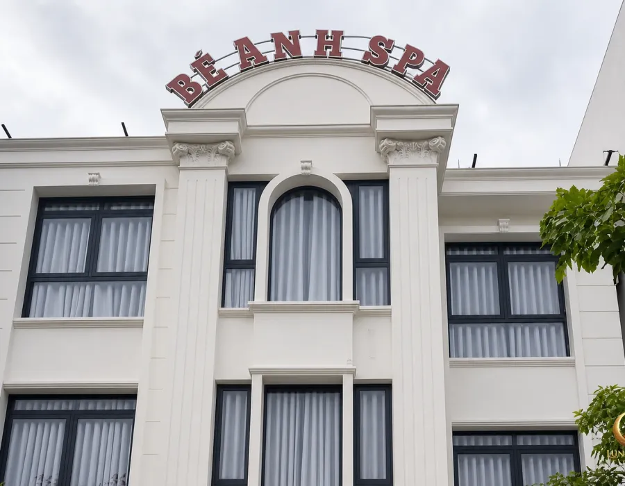 BÉ ANH HOTEL 간판이 보이는 다낭 베안 건물 외관